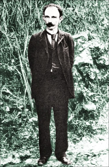 Jose Marti in nature